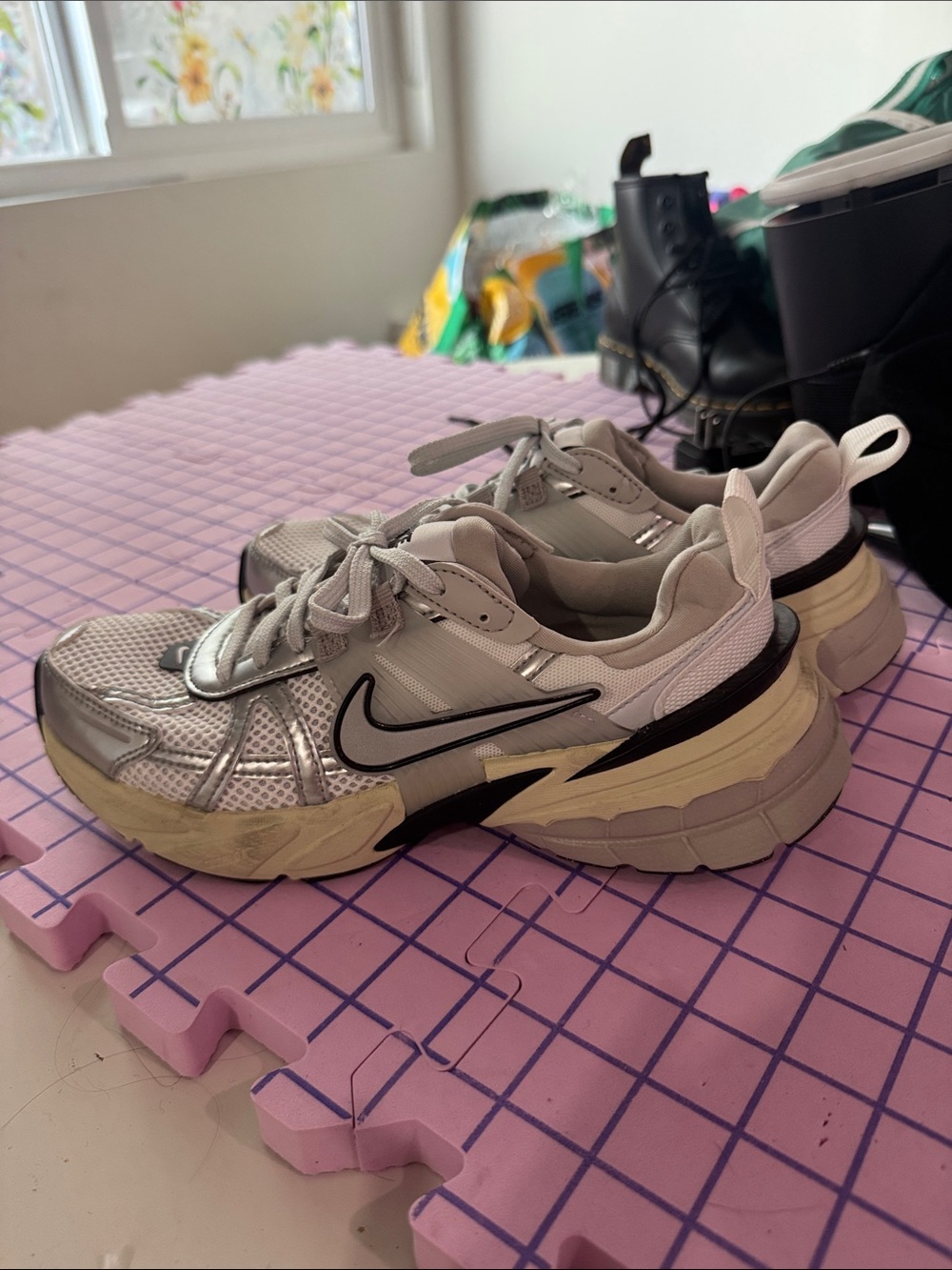 Nike V2K Sneakers - Picture 4 of 5